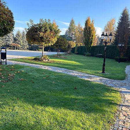 Hotel Nad Raba - Bochnia Bagian luar foto