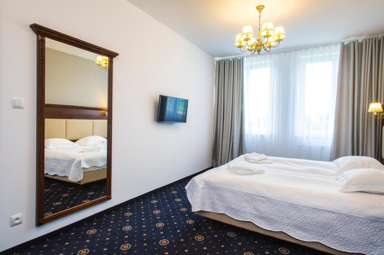 Hotel Nad Raba - Bochnia Bagian luar foto