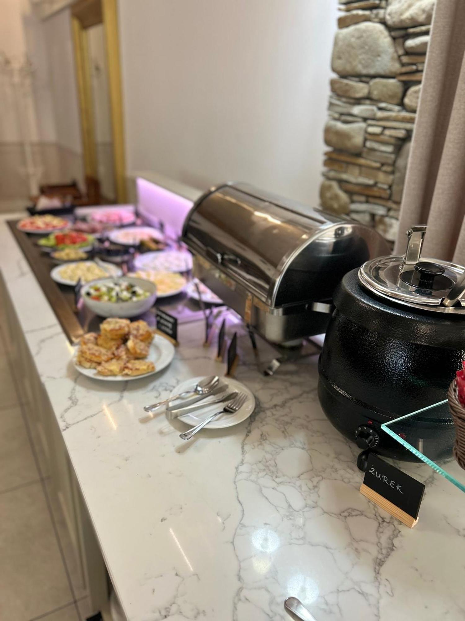 Hotel Nad Raba - Bochnia Bagian luar foto