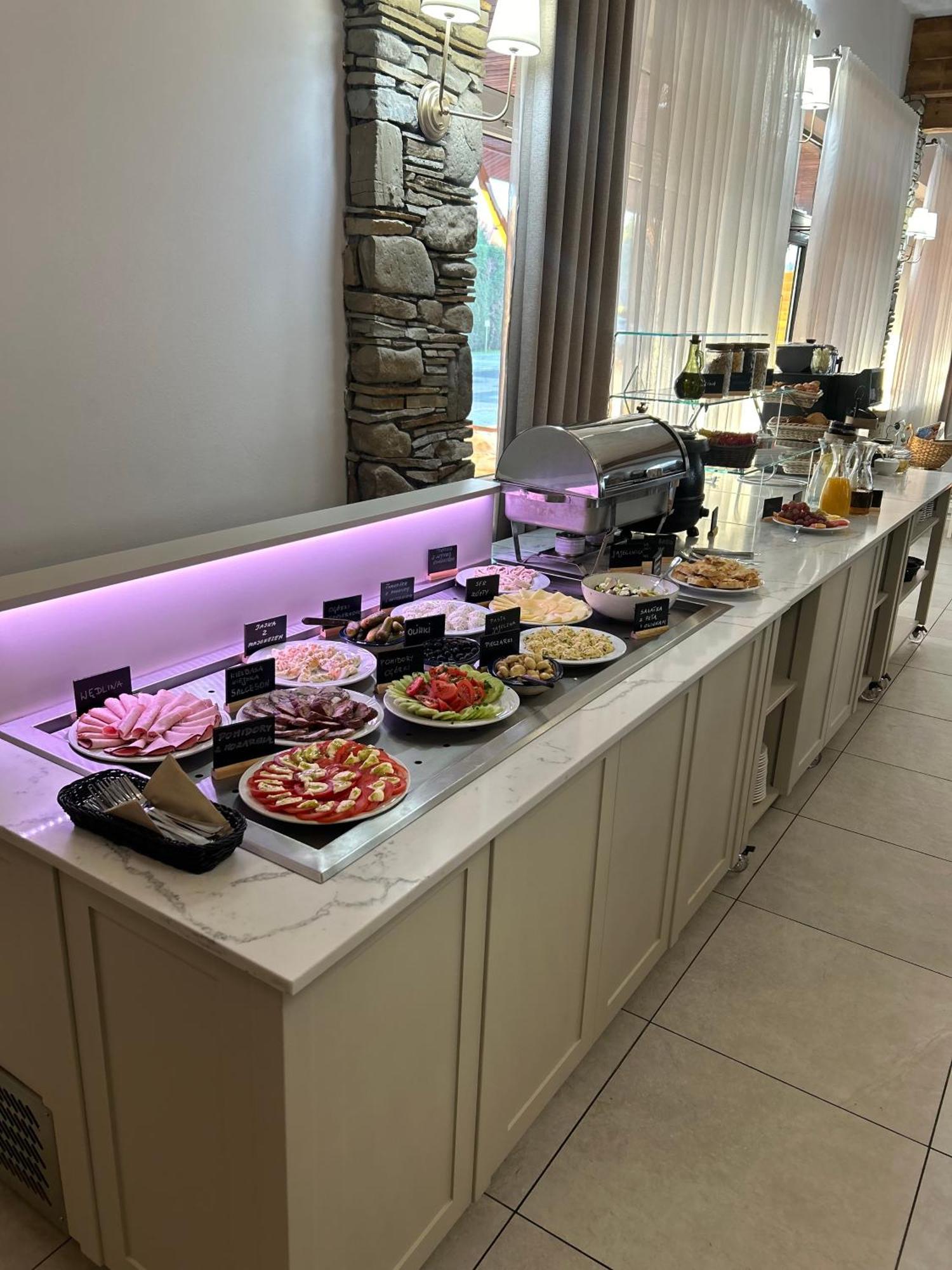 Hotel Nad Raba - Bochnia Bagian luar foto