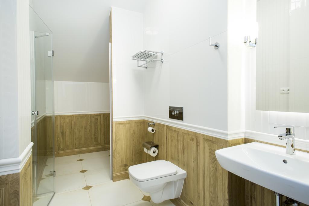 Hotel Nad Raba - Bochnia Bagian luar foto