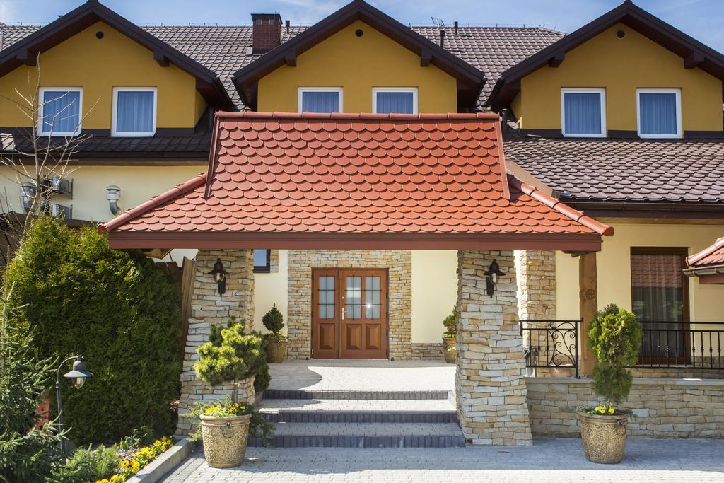 Hotel Nad Raba - Bochnia Bagian luar foto