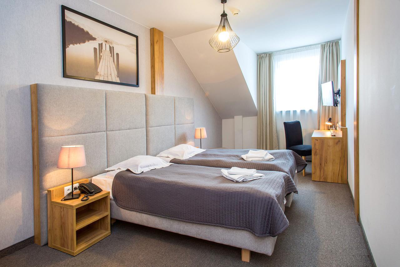Hotel Nad Raba - Bochnia Bagian luar foto