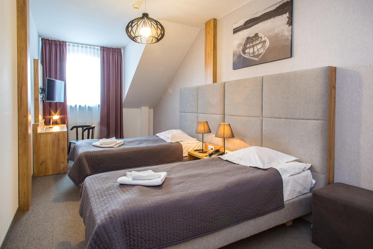 Hotel Nad Raba - Bochnia Bagian luar foto